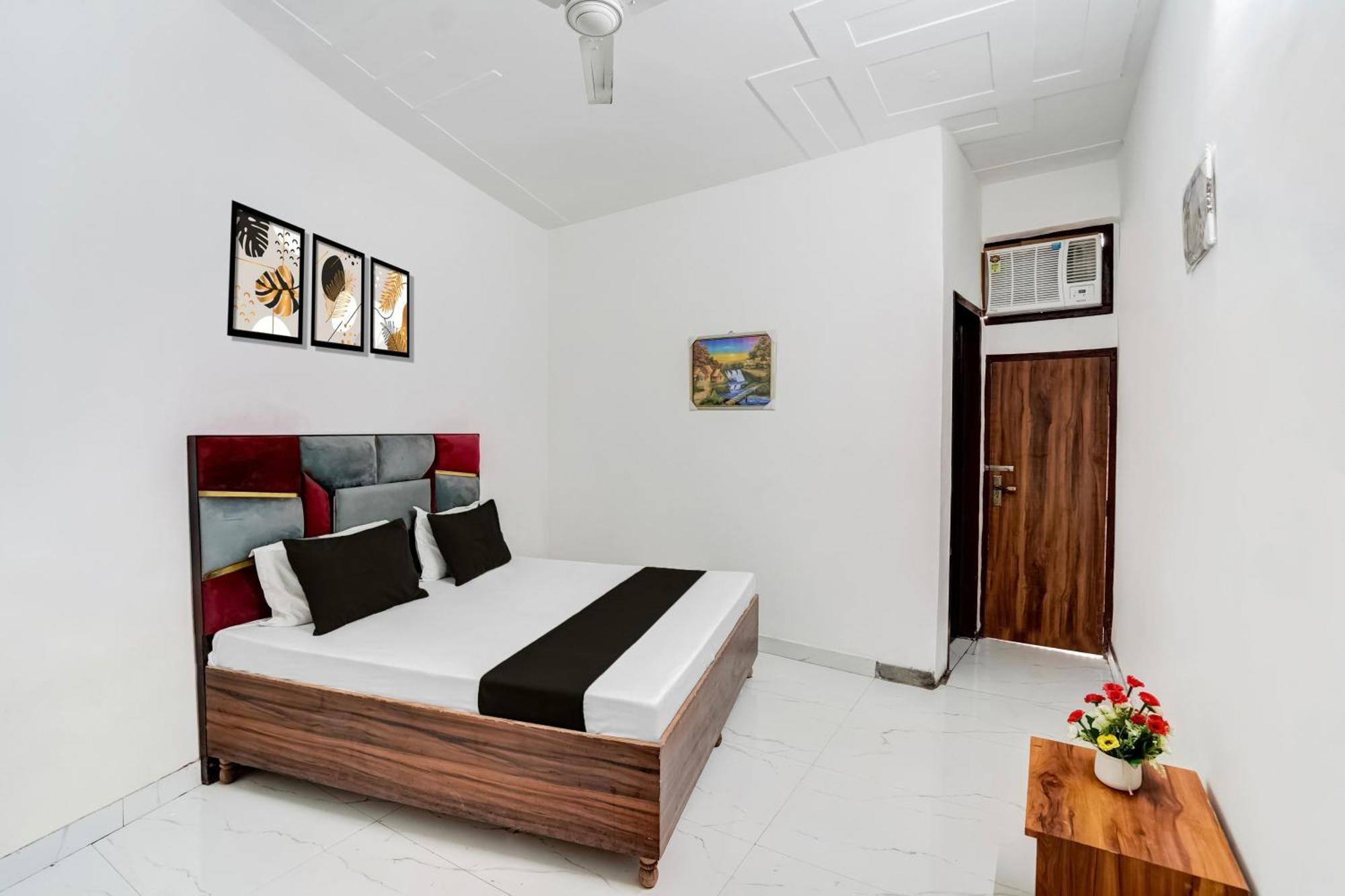 Super Hotel O Burari Yeni Delhi Dış mekan fotoğraf
